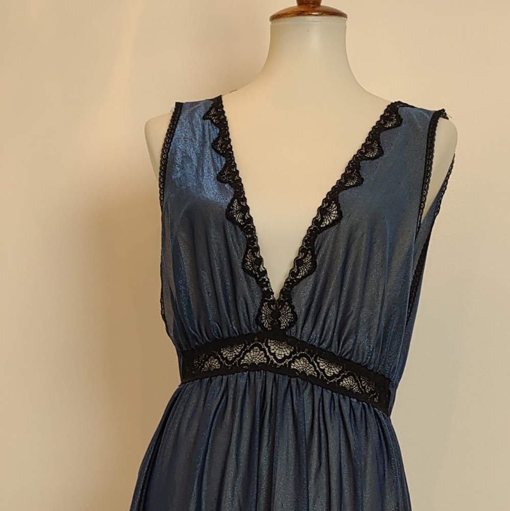 Vintage house dress gorgeous deep blue high leg slit